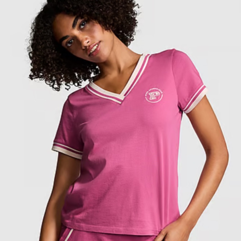 NWT Victorias Secret PINK Tee